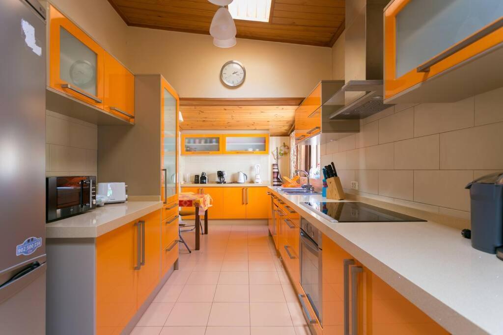 Beautiful With Stunning View Holiday home *